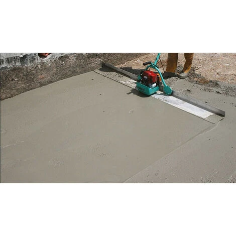 Imer - Règle Vibrante Moteur Honda GX25 4T 0,8kW Profilé 3m 3 Imer - Règle Vibrante Moteur Honda GX25 4T 0,8kW Profilé 3m – Image 3