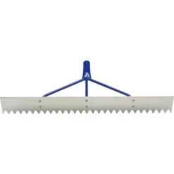 Racloir Béton ALU 600 Mm Denté
