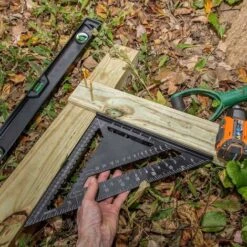 Promotion Équerre Triangle Metrique Professionnel, 30cm/300mm Équerre De Charpentier Haute Précision, Règle D'angle Menuiserie En Alliage D'aluminium Outil De Mesure Bois Speed Square Noir -Outils Magie Soldes Boutique 81231734 3